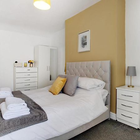 Elegantly 2-Bedroom In Ashington, Sleeps 3 애싱턴 외부 사진