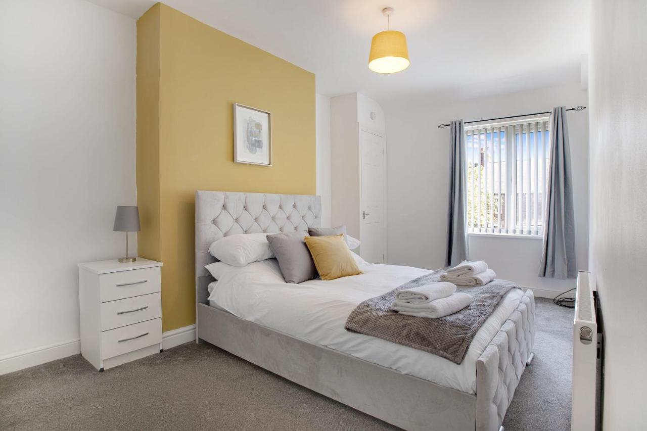 Elegantly 2-Bedroom In Ashington, Sleeps 3 애싱턴 외부 사진