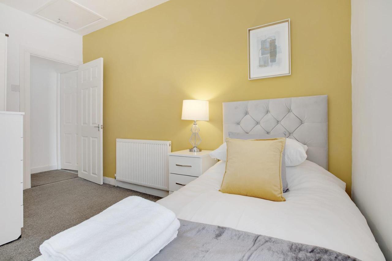 Elegantly 2-Bedroom In Ashington, Sleeps 3 애싱턴 외부 사진