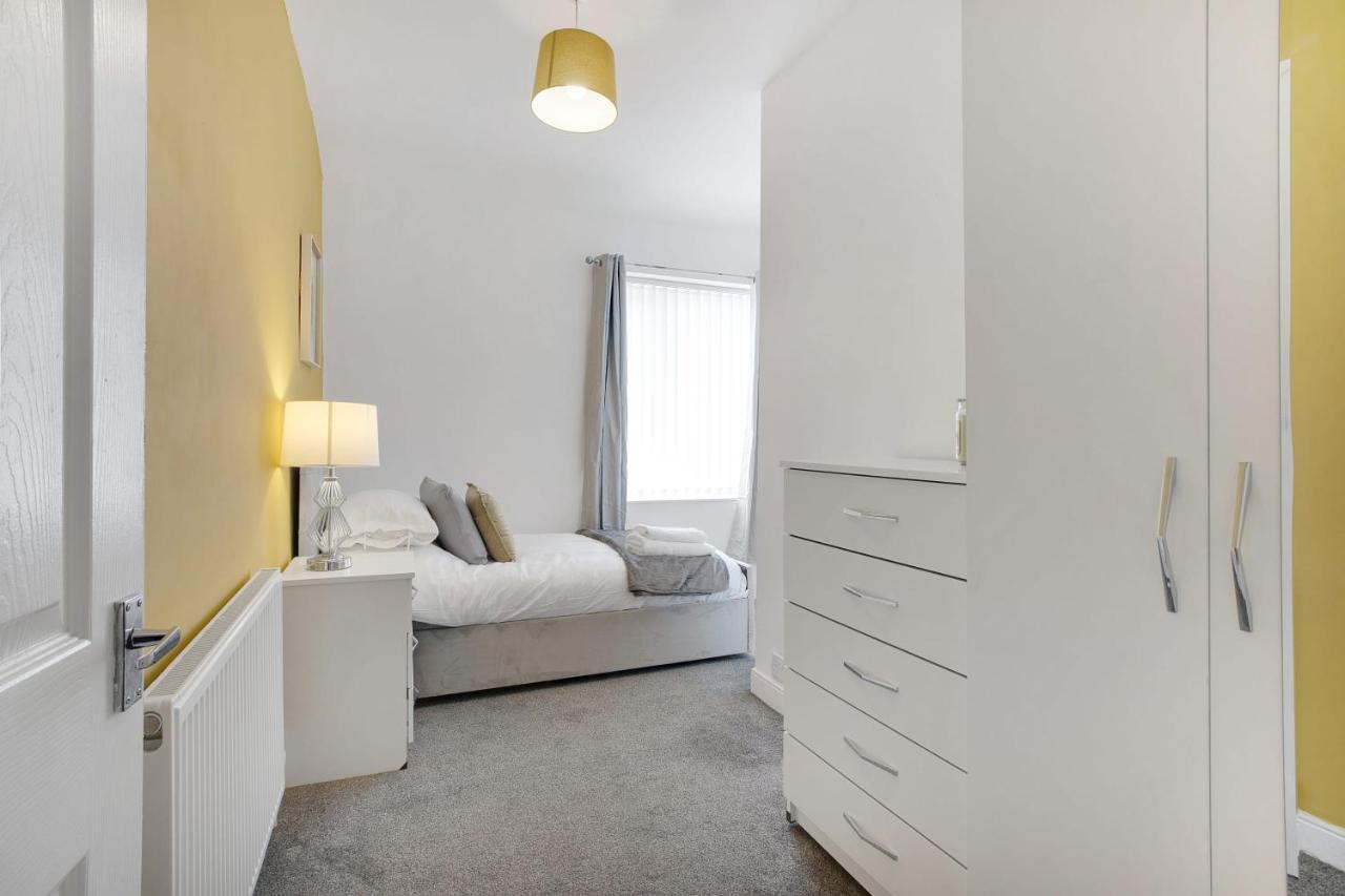 Elegantly 2-Bedroom In Ashington, Sleeps 3 애싱턴 외부 사진